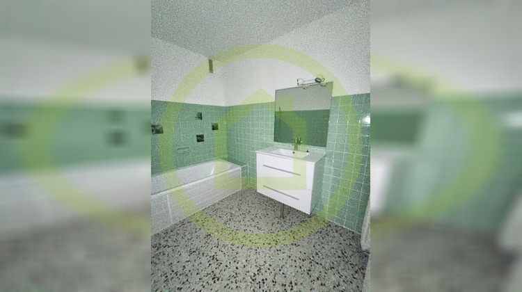 Ma-Cabane - Vente Appartement BEAUCAIRE, 90 m²