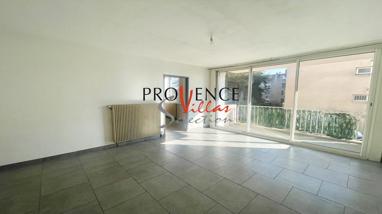 Ma-Cabane - Vente Appartement Beaucaire, 79 m²