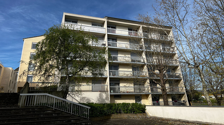 Ma-Cabane - Vente Appartement BEAUMONT, 74 m²