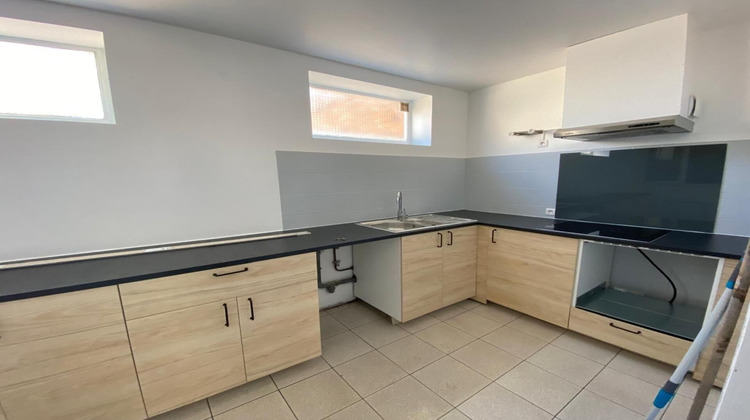 Ma-Cabane - Vente Appartement Beaumont-de-Lomagne, 67 m²