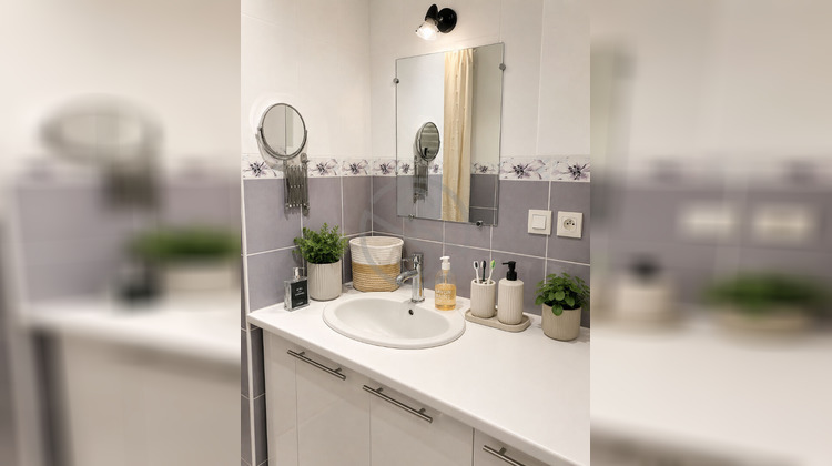 Ma-Cabane - Vente Appartement BEAUREPAIRE, 61 m²