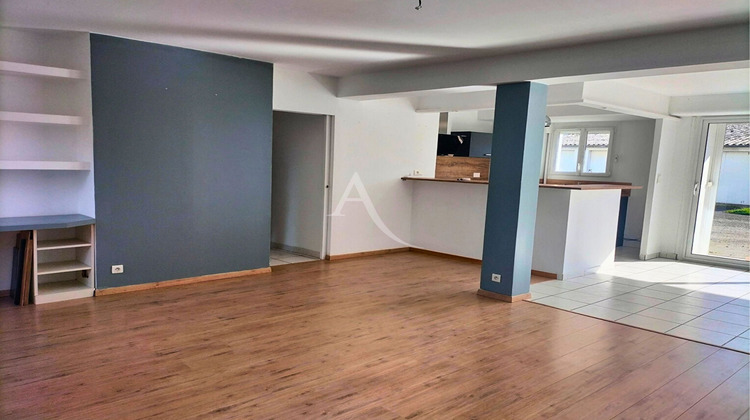 Ma-Cabane - Vente Appartement BEAUVOIR-SUR-MER, 76 m²