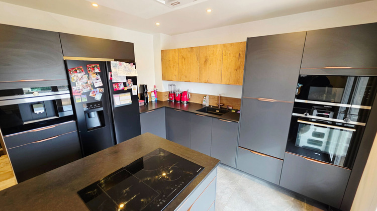 Ma-Cabane - Vente Appartement BELLEGARDE-SUR-VALSERINE, 128 m²