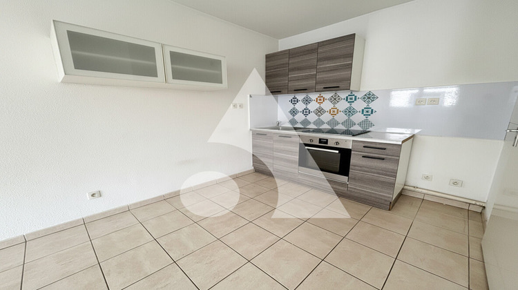Ma-Cabane - Vente Appartement BELLEGARDE-SUR-VALSERINE, 49 m²