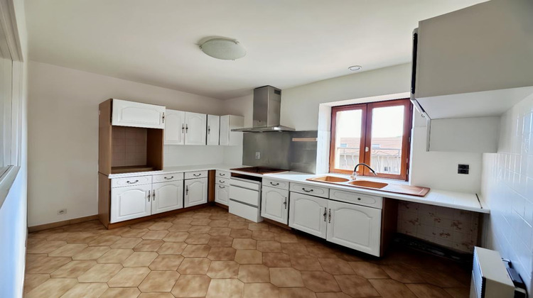 Ma-Cabane - Vente Appartement BELLEGARDE SUR VALSERINE, 75 m²