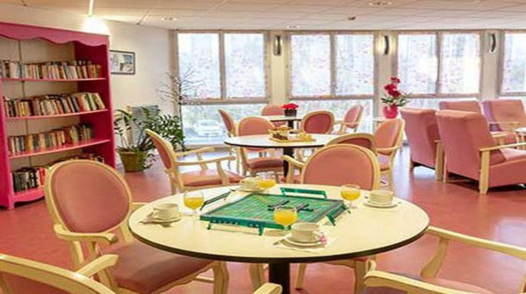 Ma-Cabane - Vente Appartement BELLEY, 20 m²