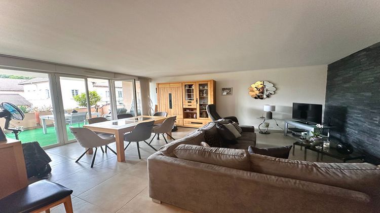 Ma-Cabane - Vente Appartement BELLIGNAT, 73 m²