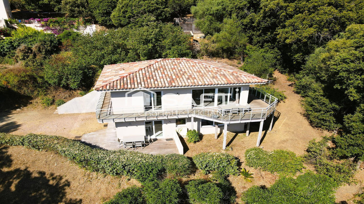 Ma-Cabane - Vente Appartement Belvedere-Campomoro, 140 m²