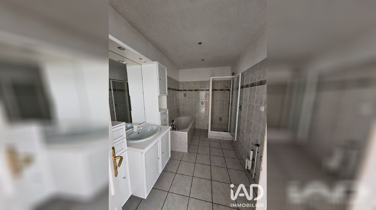 Ma-Cabane - Vente Appartement Bergues, 81 m²