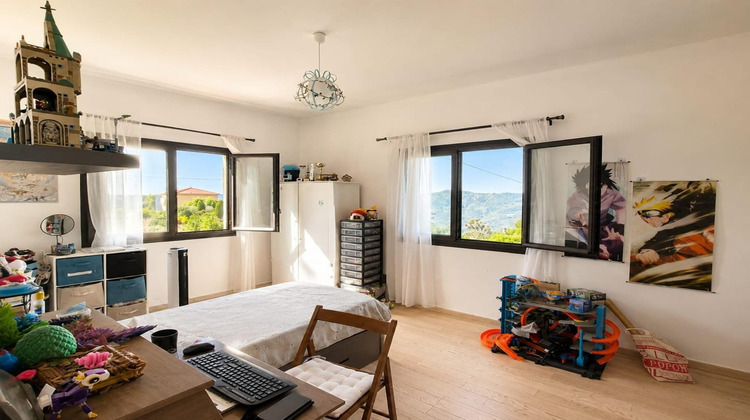 Ma-Cabane - Vente Appartement Berre-les-Alpes, 86 m²