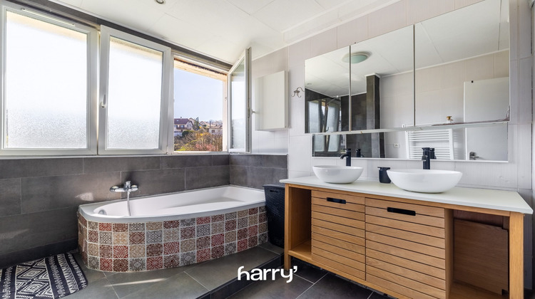 Ma-Cabane - Vente Appartement Besançon, 83 m²