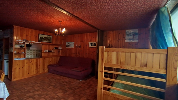 Ma-Cabane - Vente Appartement Besse-et-Saint-Anastaise, 25 m²