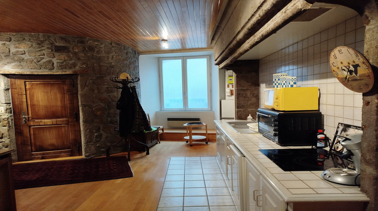 Ma-Cabane - Vente Appartement Besse-et-Saint-Anastaise, 74 m²