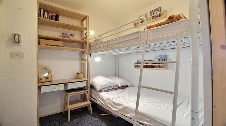 Ma-Cabane - Vente Appartement BESSE-ET-SAINT-ANASTAISE, 24 m²