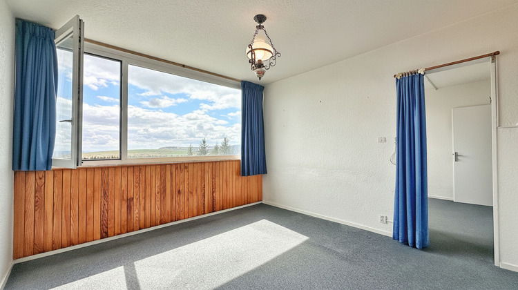 Ma-Cabane - Vente Appartement BESSE-ET-SAINT-ANASTAISE, 46 m²