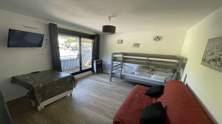Ma-Cabane - Vente Appartement Besse-et-Saint-Anastaise, 19 m²