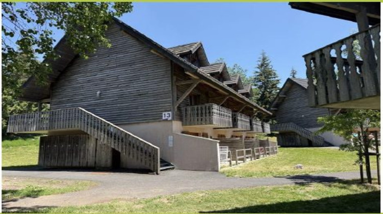 Ma-Cabane - Vente Appartement Besse-et-Saint-Anastaise, 50 m²