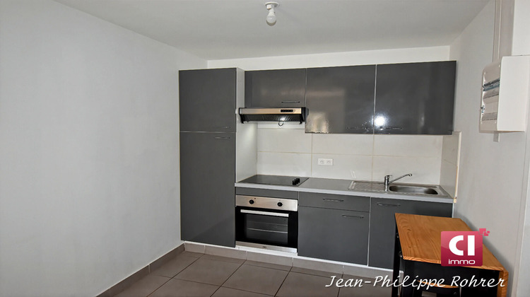 Ma-Cabane - Vente Appartement BESSE-SUR-ISSOLE, 36 m²