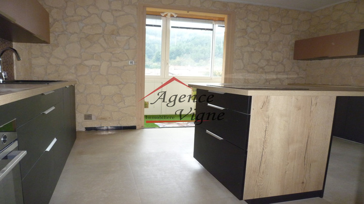 Ma-Cabane - Vente Appartement BESSEGES, 70 m²