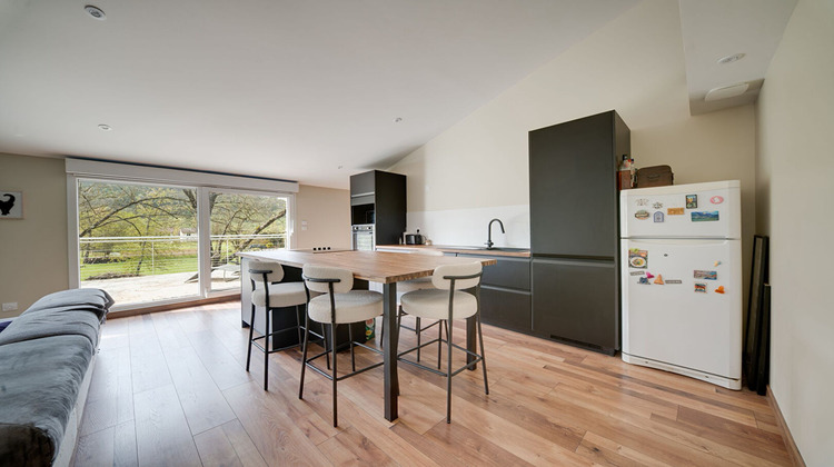 Ma-Cabane - Vente Appartement BEURE, 78 m²