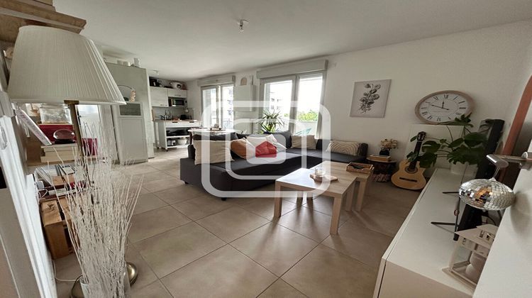 Ma-Cabane - Vente Appartement BEZANNES, 45 m²