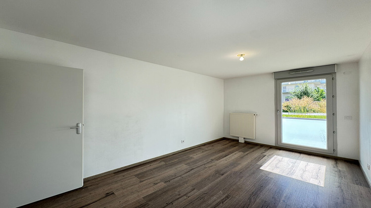 Ma-Cabane - Vente Appartement BEZANNES, 65 m²