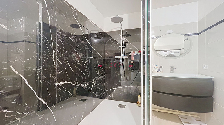 Ma-Cabane - Vente Appartement BEZANNES, 39 m²