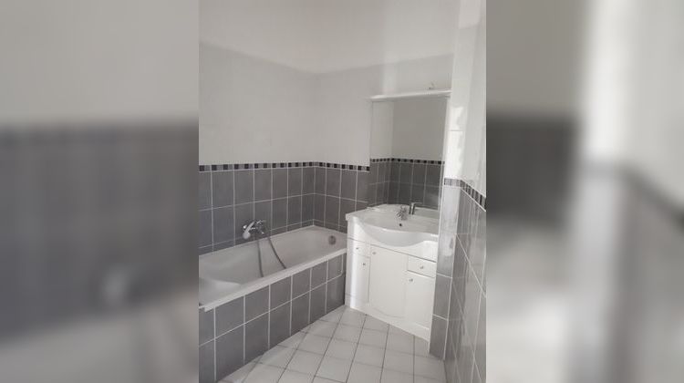 Ma-Cabane - Vente Appartement BEZIERS, 70 m²