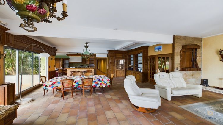 Ma-Cabane - Vente Appartement BEZIERS, 200 m²