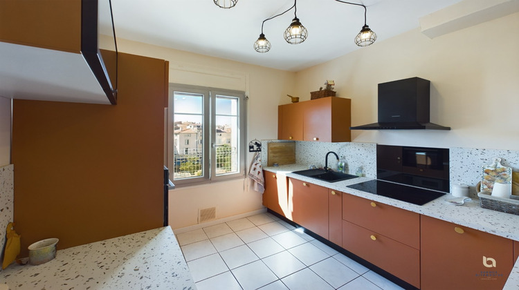 Ma-Cabane - Vente Appartement BEZIERS, 95 m²