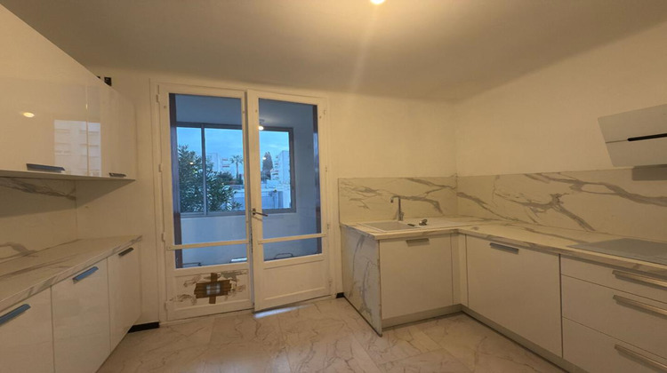 Ma-Cabane - Vente Appartement BEZIERS, 54 m²