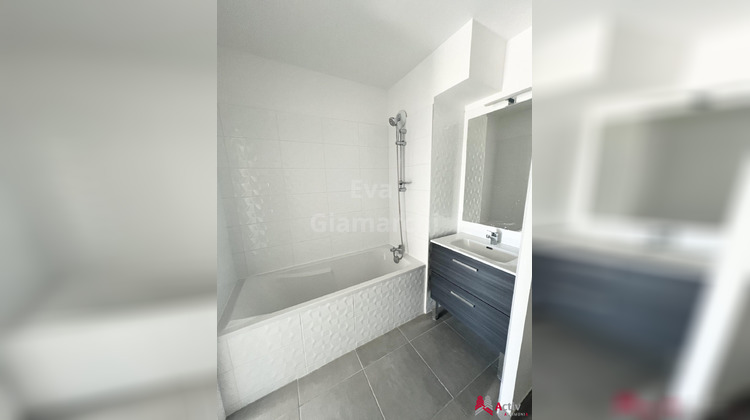 Ma-Cabane - Vente Appartement Béziers, 66 m²