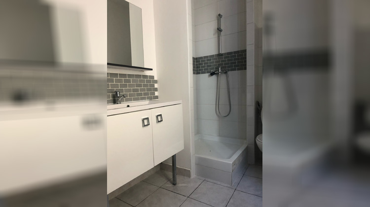 Ma-Cabane - Vente Appartement Béziers, 57 m²