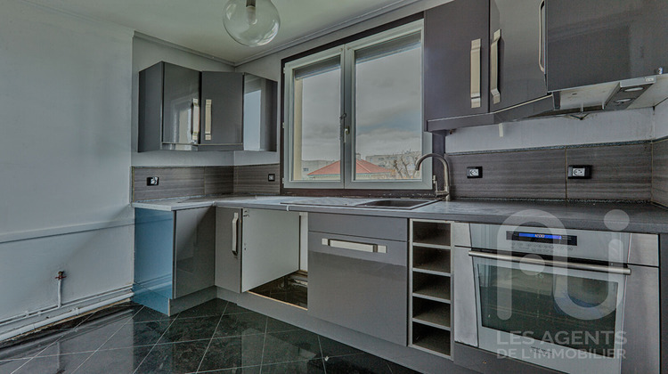 Ma-Cabane - Vente Appartement BEZONS, 63 m²