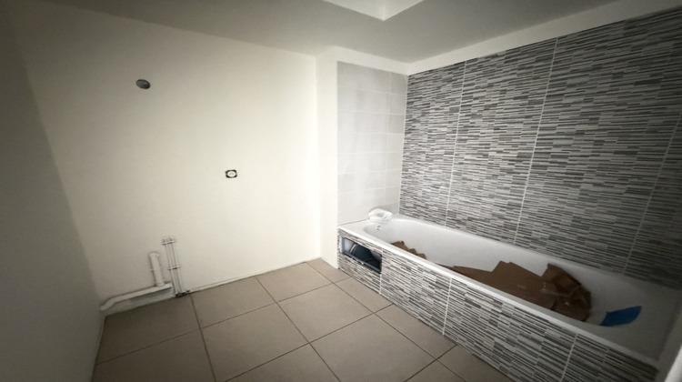 Ma-Cabane - Vente Appartement Blanquefort, 65 m²