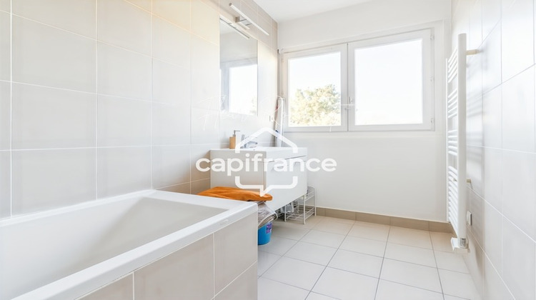 Ma-Cabane - Vente Appartement BOIS D ARCY, 64 m²