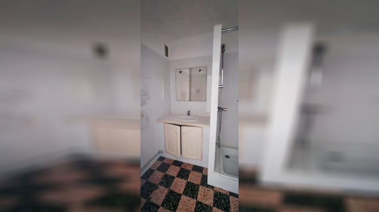 Ma-Cabane - Vente Appartement Bollène, 57 m²