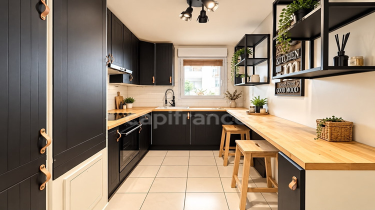 Ma-Cabane - Vente Appartement BONDY, 86 m²