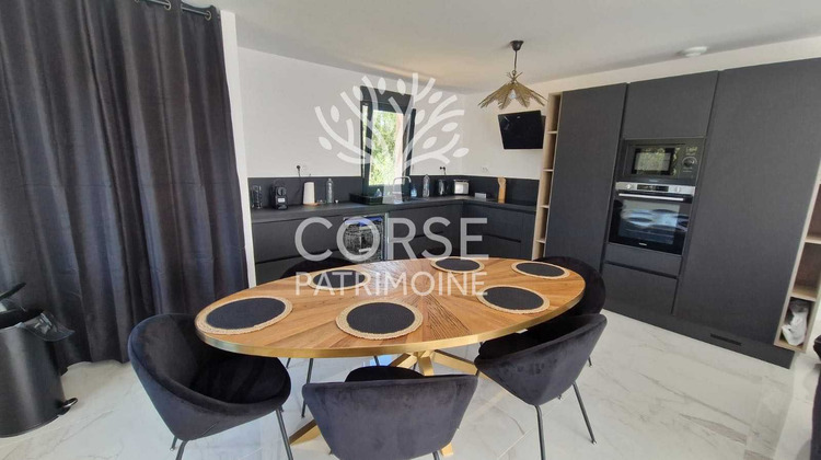 Ma-Cabane - Vente Appartement Bonifacio, 93 m²