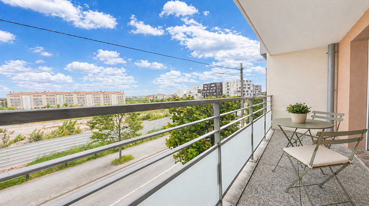 Ma-Cabane - Vente Appartement BONNEUIL-SUR-MARNE, 60 m²
