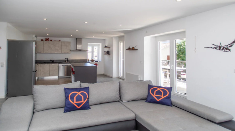 Ma-Cabane - Vente Appartement Bons-en-Chablais, 99 m²