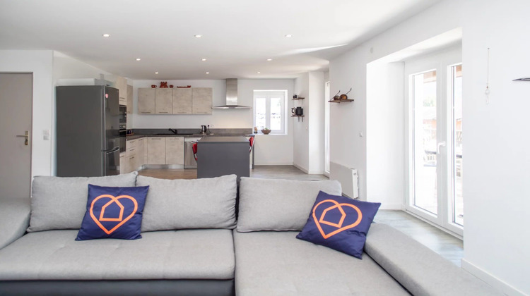 Ma-Cabane - Vente Appartement Bons-en-Chablais, 99 m²