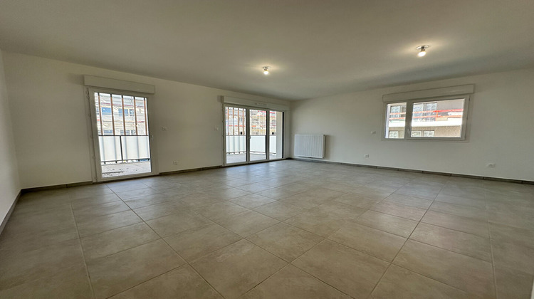 Ma-Cabane - Vente Appartement BONS-EN-CHABLAIS, 70 m²