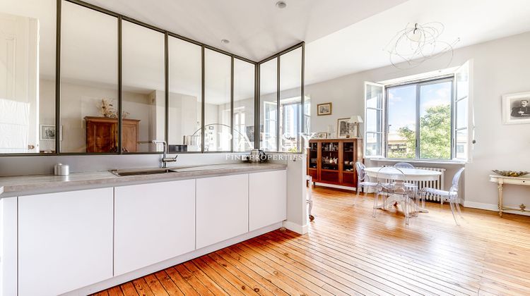 Ma-Cabane - Vente Appartement BORDEAUX, 136 m²