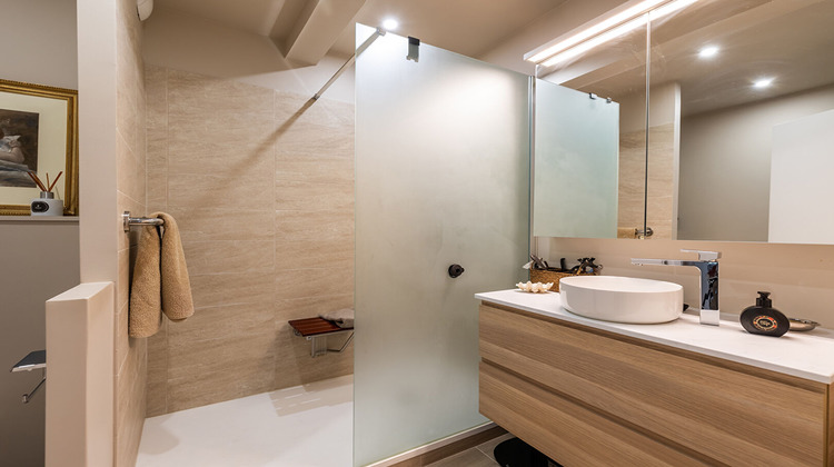 Ma-Cabane - Vente Appartement BORDEAUX, 104 m²