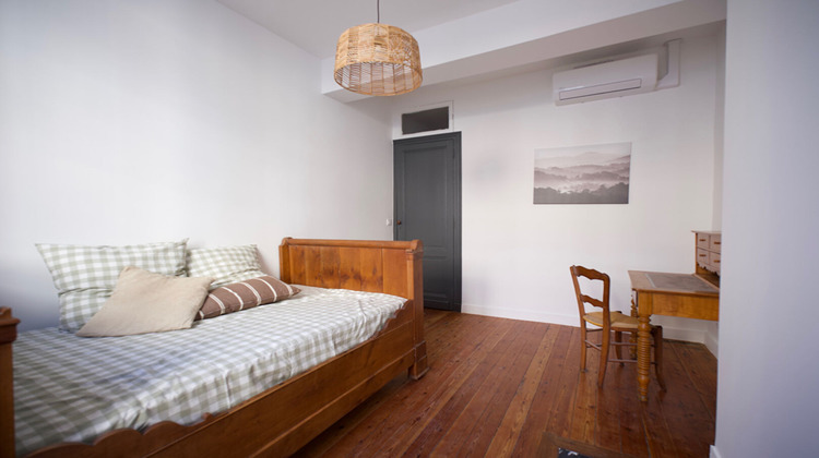 Ma-Cabane - Vente Appartement BORDEAUX, 67 m²