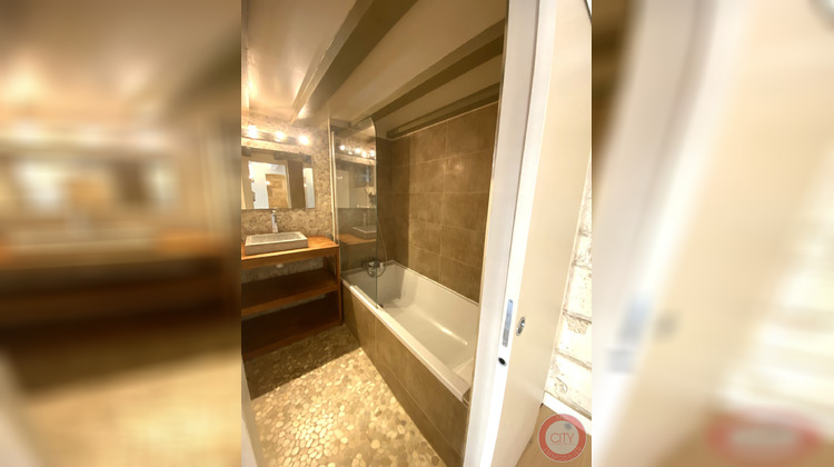 Ma-Cabane - Vente Appartement Bordeaux, 61 m²