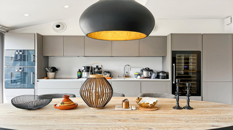 Ma-Cabane - Vente Appartement BORDEAUX, 207 m²