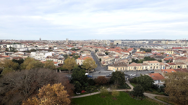 Ma-Cabane - Vente Appartement BORDEAUX, 88 m²