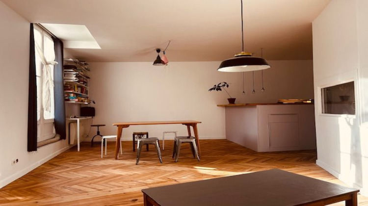 Ma-Cabane - Vente Appartement Bordeaux, 67 m²